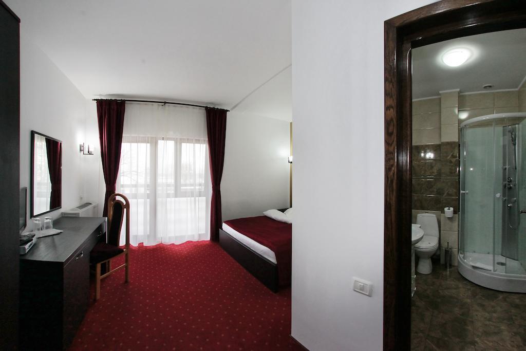 Hotel Rebis Браїла Номер фото