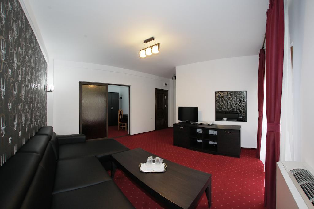 Hotel Rebis Браїла Номер фото